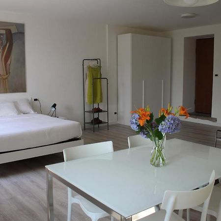 Le Campane Studio Apartment Bellagio Kültér fotó