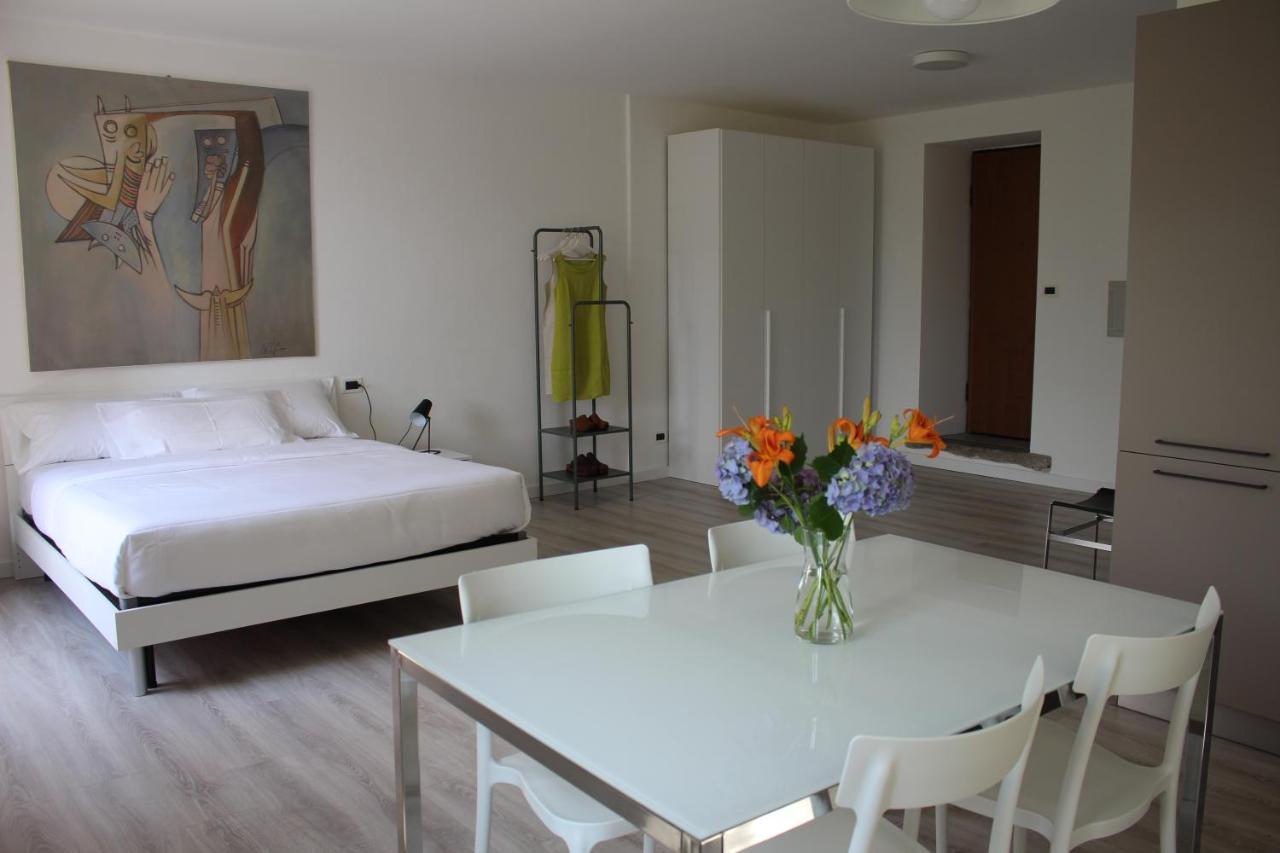 Le Campane Studio Apartment Bellagio Kültér fotó